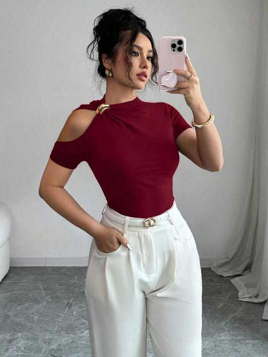Elenzga Women Metal Decor Cutout Shoulder Short Sleeve Solid Color Fashionable T-Shirt