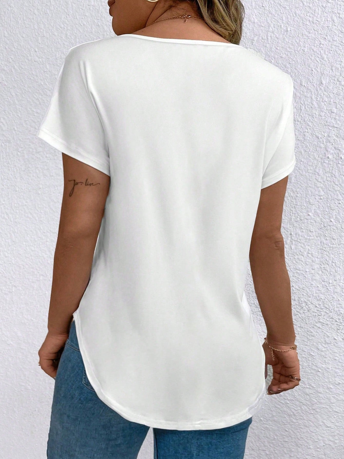 EMERY ROSE Regular Women's Solid Color V-Neck Short-Sleeved Casual T-Shirt