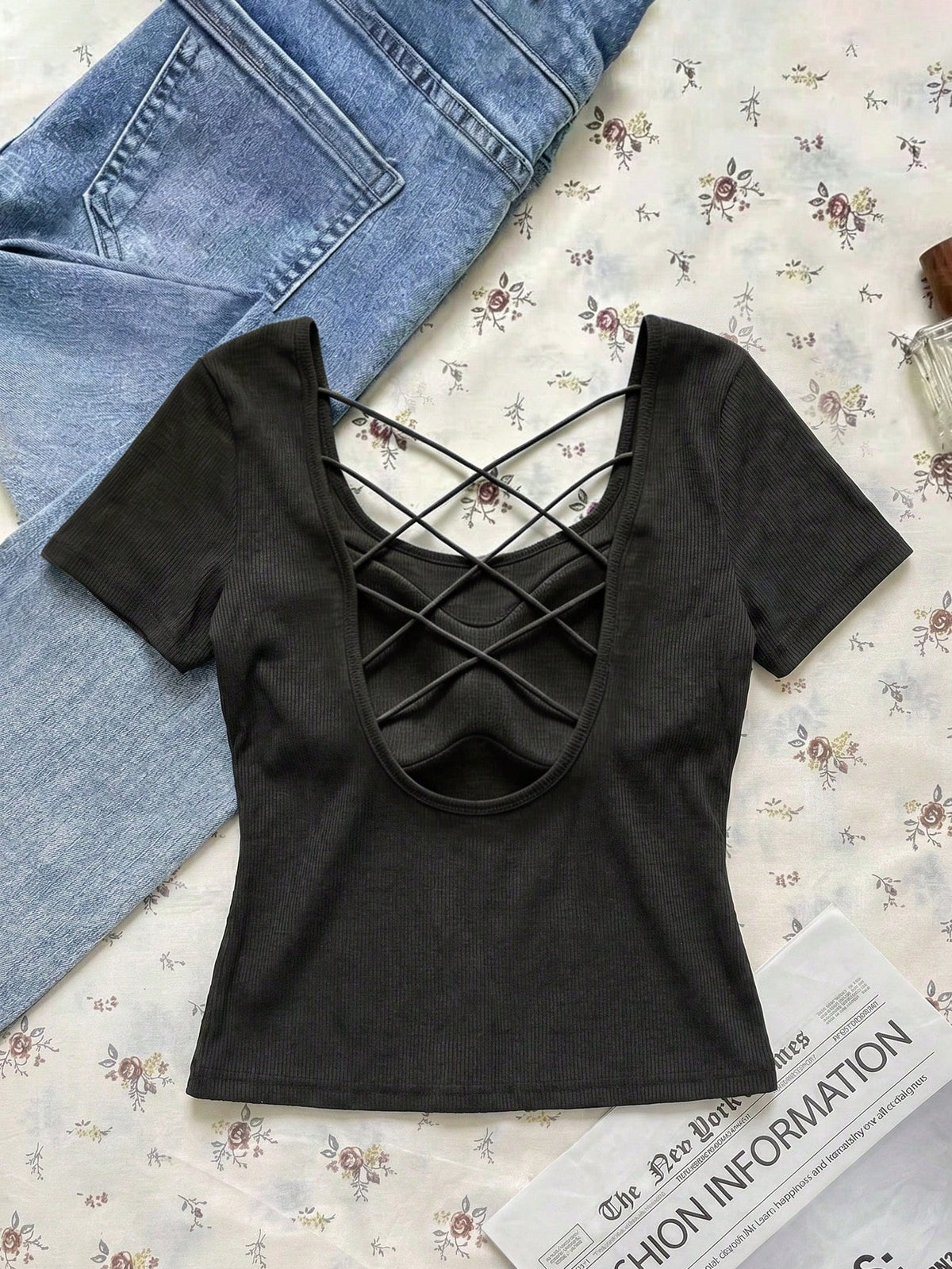 EZwear Women's Black Light Grey Summer Casual Sexy Night Out Solid Color Ribbed T-Shirt With Padded Bra, Elegant Camisole Top, Y2K Outing Party Commute Wear