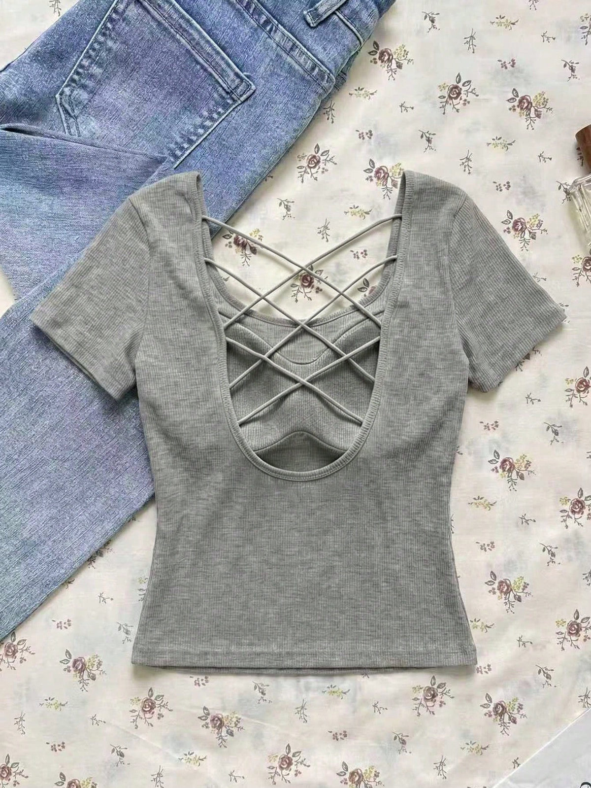 EZwear Women's Black Light Grey Summer Casual Sexy Night Out Solid Color Ribbed T-Shirt With Padded Bra, Elegant Camisole Top, Y2K Outing Party Commute Wear
