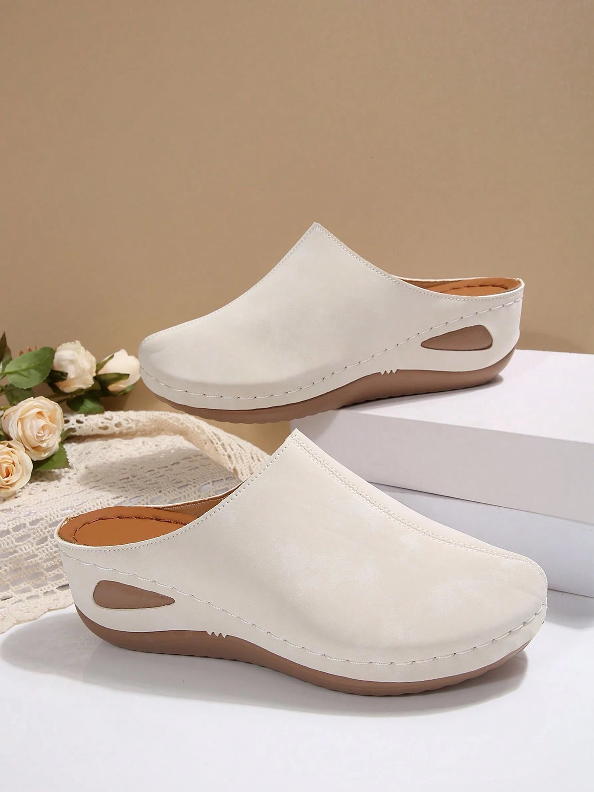 Fashion Women's New Wedge Heel Thick Sole Closed Toe Mule Slippers, Lightweight Comfortable Soft Bottom Slides For Home And Walking, Spring And Autumn