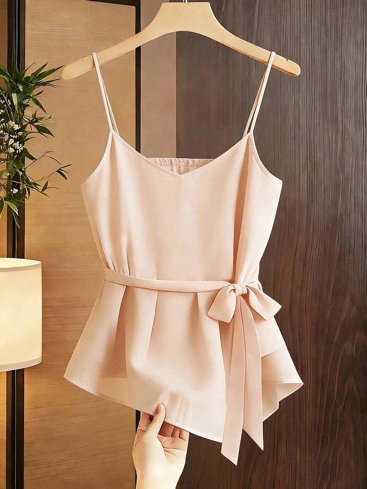 Franclia Casual Women's Red Violet Spaghetti Strap Cami Top With Flared Hem Knot Detail And Plain Fabric Regular Length