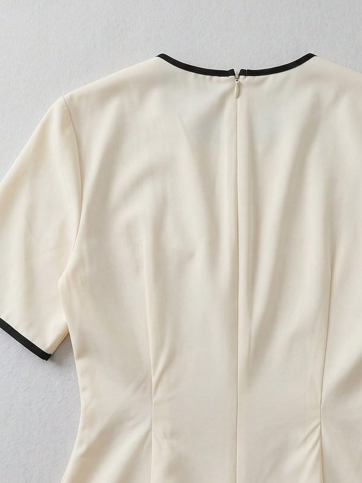 Franclia Contrast Trim Bubble Bead Decor Collared Cinched Waist Blouse Teachers' Day Office Black And White Summer Elegant Business Professional