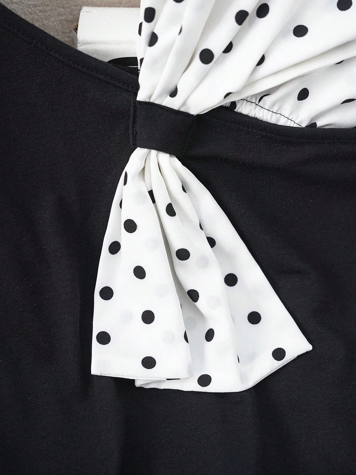 Franclia Summer Bowknot Asymmetrical Cold Shoulder Polka Dot Print Stylish T-Shirt