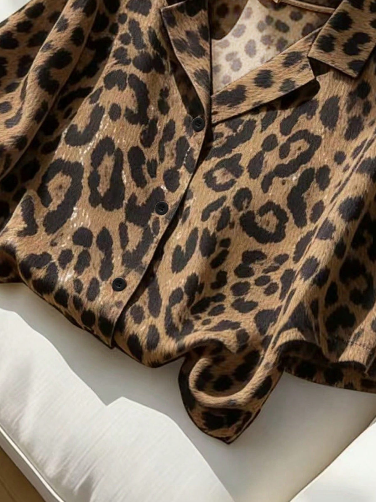 Franclia Women's Brown Leopard Print Short Sleeve Shirt,Summer Casual Vacation Collared Blouses,Elegant Versatile Solid Color Tops,Outdoor Dressing Jacket