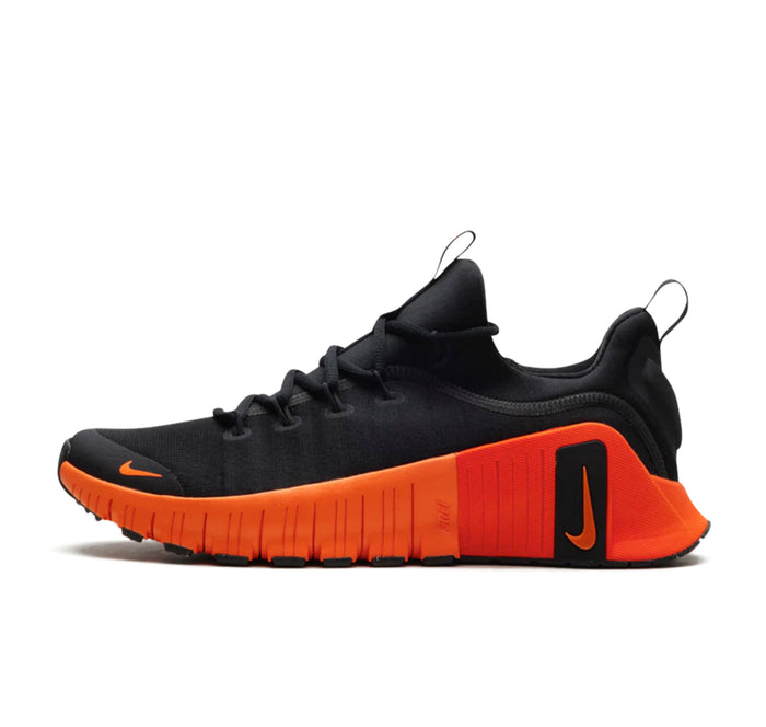 Nike Free Metcon 6 "Black Hyper Orange Hyper Crimson"