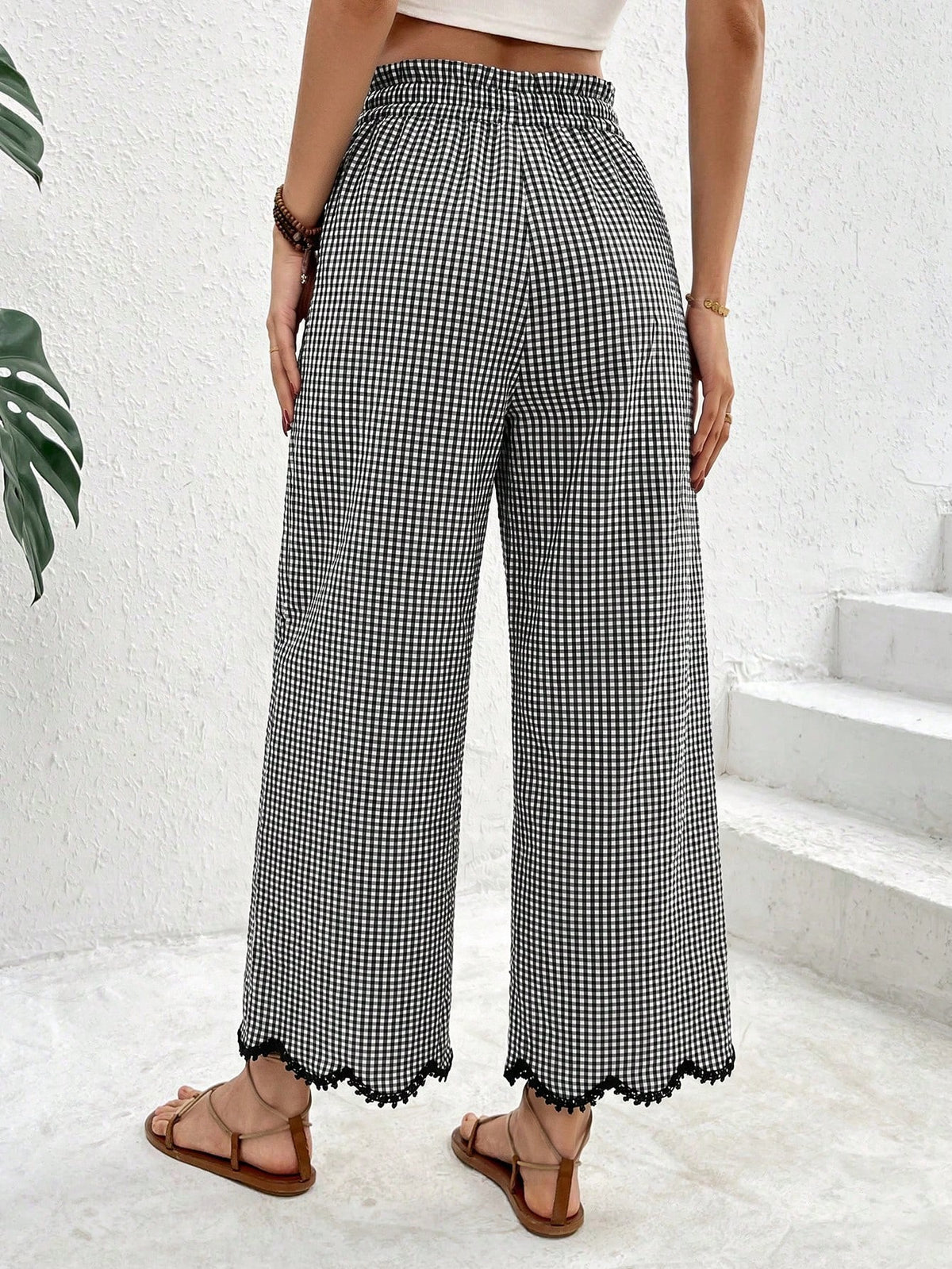 Frenchy Women's Autumn Boho 70s Casual Black And White Plaid Lace Trim Pants,Vacation Holiday Ruffle Drawstring Waist Pocket Cropped Long Tapered Pants,Beach