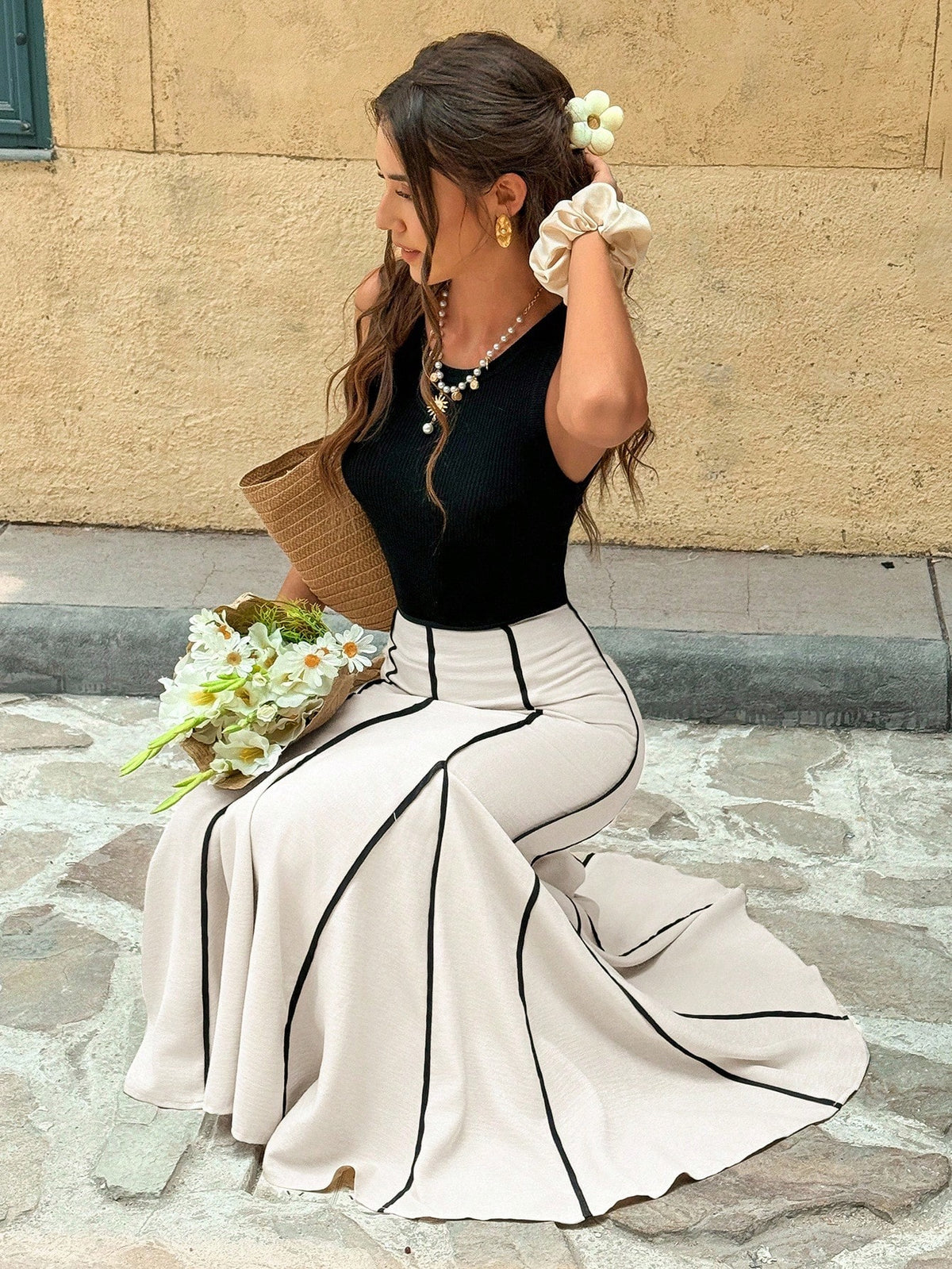 Frenchy Women's Elegant French-Style Contrast Piping Godet Fishtail Hem Skirt,Black And White Striped Summer Holiday Brunch Business Casual Teacher Wear