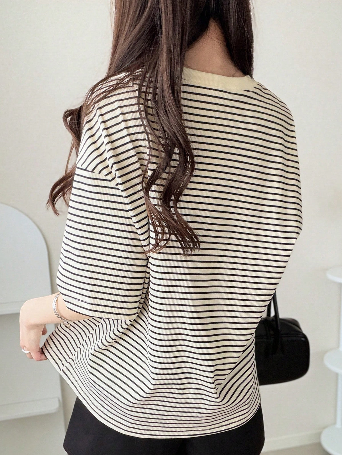 FRIFUL Women's Wavy Striped Loose Contrast Trim Short Sleeve T-Shirt, Summer Casual Wear