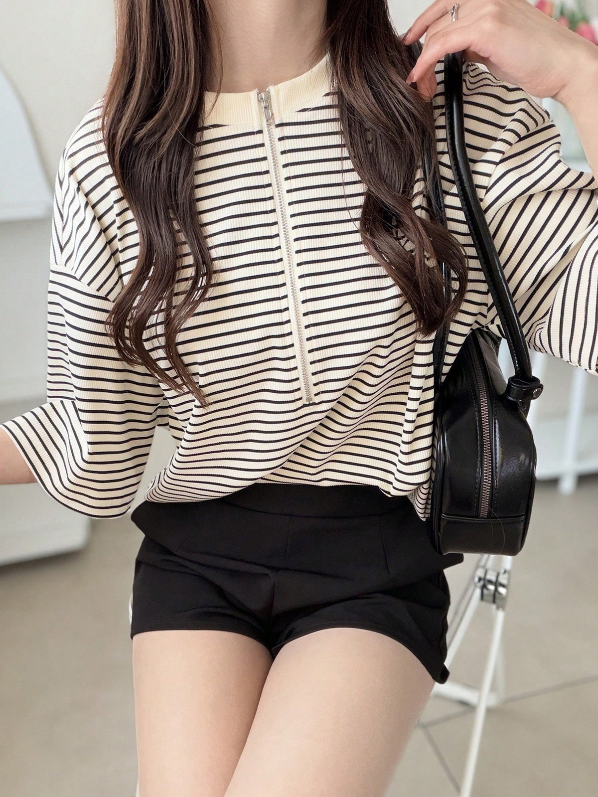 FRIFUL Women's Wavy Striped Loose Contrast Trim Short Sleeve T-Shirt, Summer Casual Wear