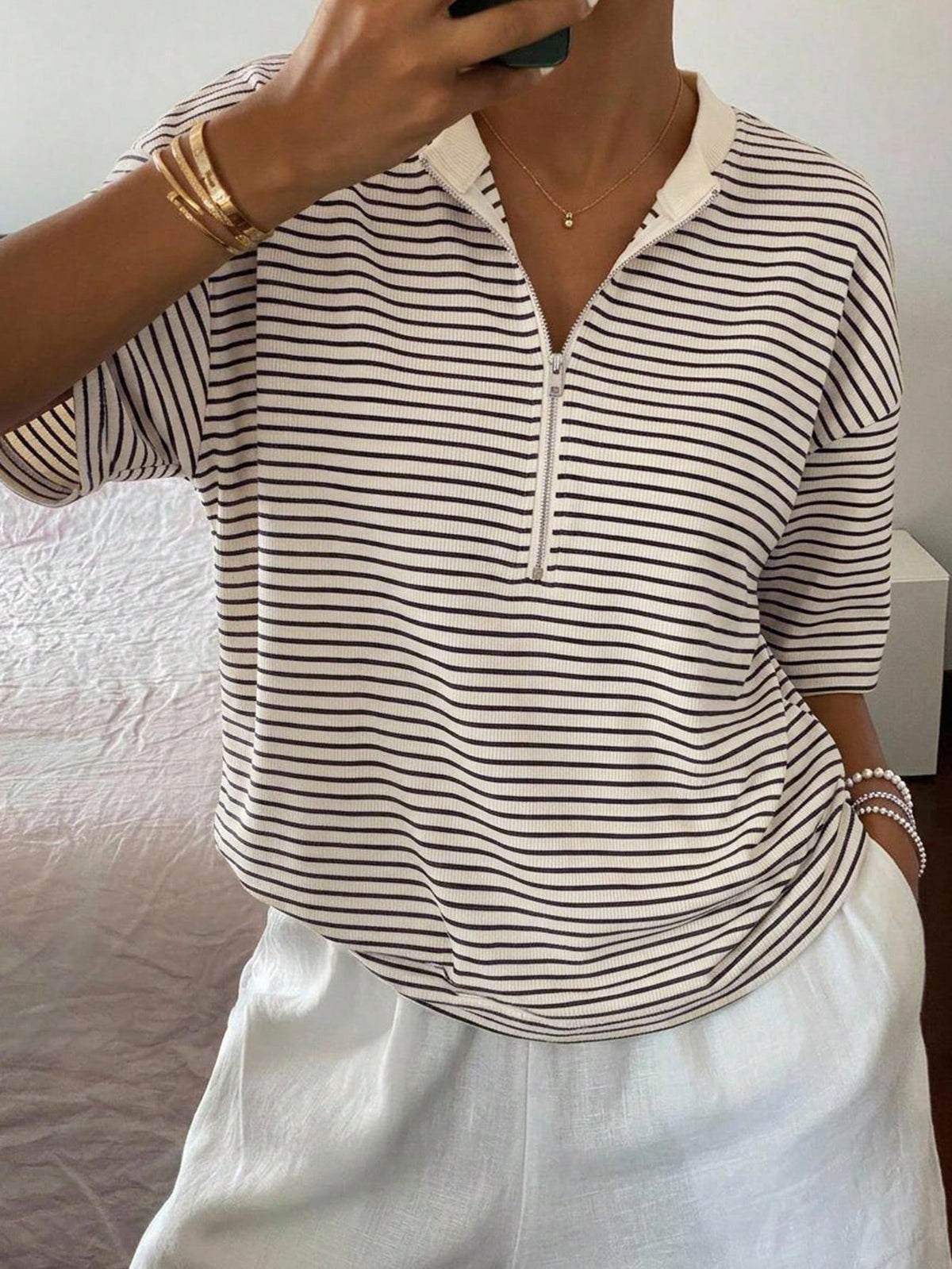 FRIFUL Women's Wavy Striped Loose Contrast Trim Short Sleeve T-Shirt, Summer Casual Wear