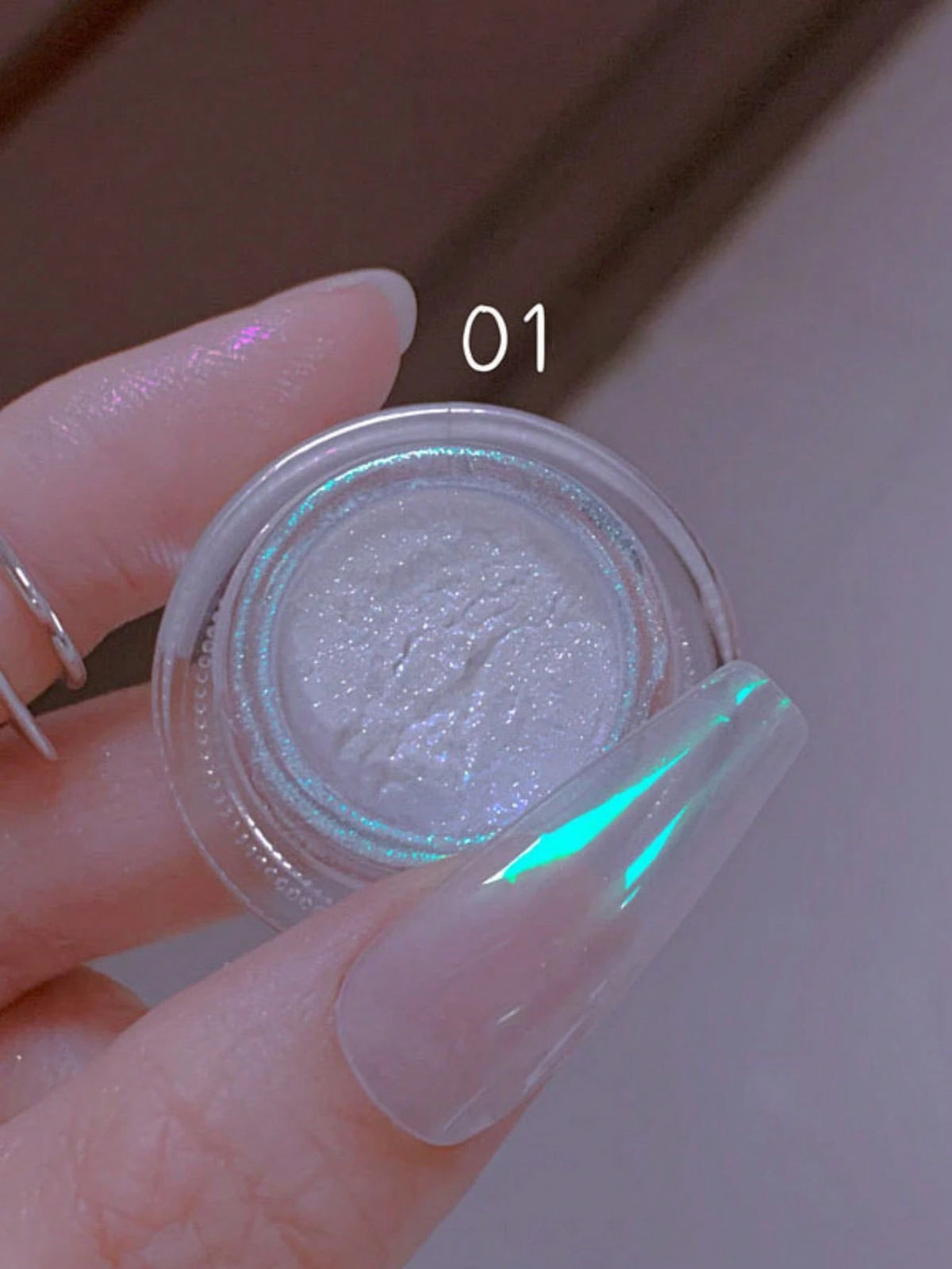 Get Glamorous With 1 Bottle 0.3g Manicure Holo Powder, Celestial Moonlight Theme Holographic/ Glitter Powder, Suitable For Spring & Summer Travel/Women & Girls/Home DIY Manicure Salon Use For Professi