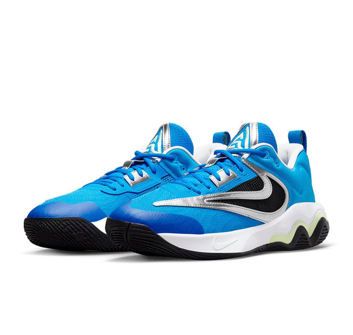 Nike Giannis Immortality 3 "Ode To Your First Love"