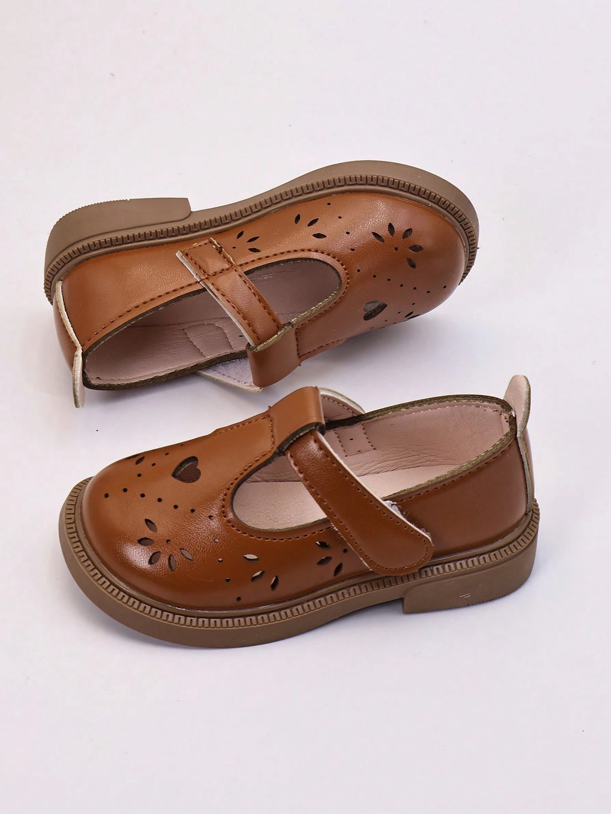 Girls' Loafers T-Strap Shoes 2025 Spring/Autumn New Style Little Girls Baby Children Princess Shoes Soft Sole Anti-Slip Breathable Shoes Girls' Mary Jane Shoes