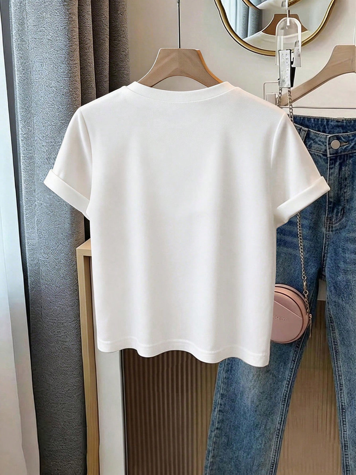 GlowEve Women's Retro Cotton Round Neck Short Sleeve T-Shirt,Casual Loose Cropped Tee,All White,Summer,Casual,School,Minimalist Elegant Office Layering Top