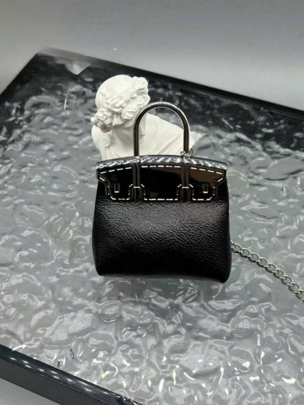 HAILIAN Minimalist Women Mini Bag Charm Keychain, Delicate Shell Bag Pendant, Couple Gift, Bridesmaid Gift, Multiple Colors Available