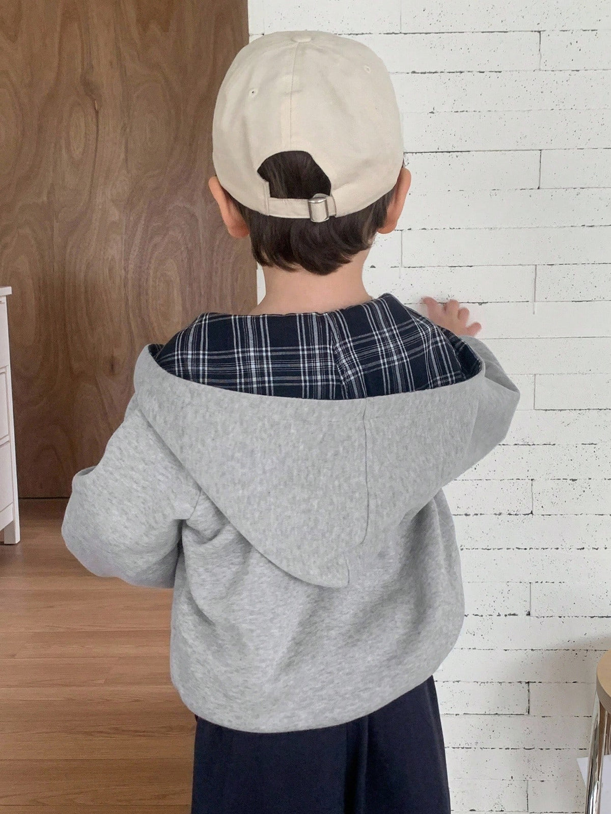 Hapijoa Kids Fall Clothes, Young Boys Thermal Lined Jacket, Patchwork Plaid Hooded, Casual Loose Fit, Letter Print, Minimalist Style, Autumn