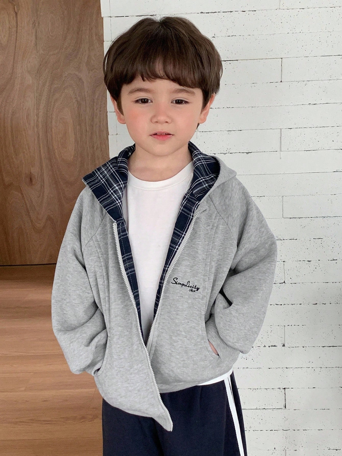 Hapijoa Kids Fall Clothes, Young Boys Thermal Lined Jacket, Patchwork Plaid Hooded, Casual Loose Fit, Letter Print, Minimalist Style, Autumn