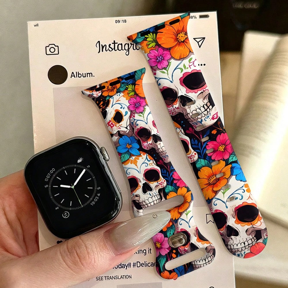 Heart Eyes Silicone Watch Band Compatible With Apple Watch 38mm 40mm 41mm 42mm 44mm 45mm 49mm, Fits Apple Watch Series Ultra/SE/8/7/6/5/4/3/2/1, Unisex Fashion Accessory