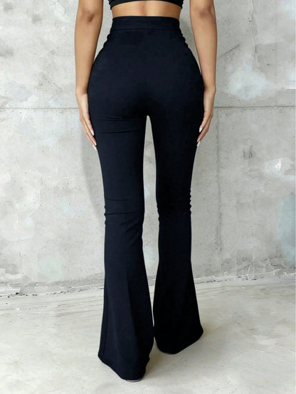 High-Waisted Flare Black Pants With Front Seam Detail, Button Design, Stretchy Black Trousers Suitable For Daily, Formal, Soft Fabric, Minimalist Fashion, Suitable For Vacation, Office, Casual, Busine