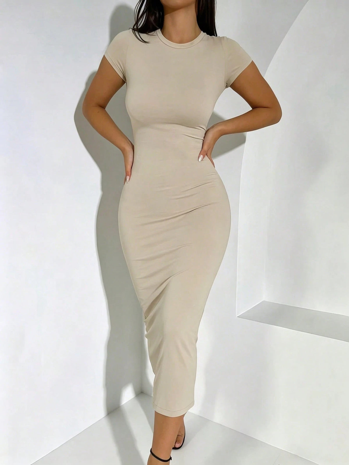 INAWLY Solva Solid Color Round Neck Bodycon Fashion Dress