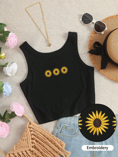 IslaSuriya Daisy Embroidered Women's Round Neck Camisole