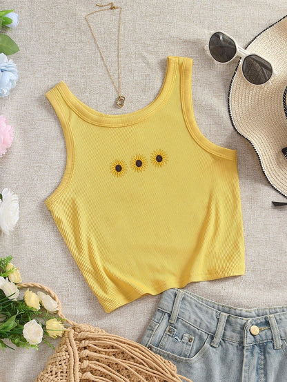 IslaSuriya Daisy Embroidered Women's Round Neck Camisole