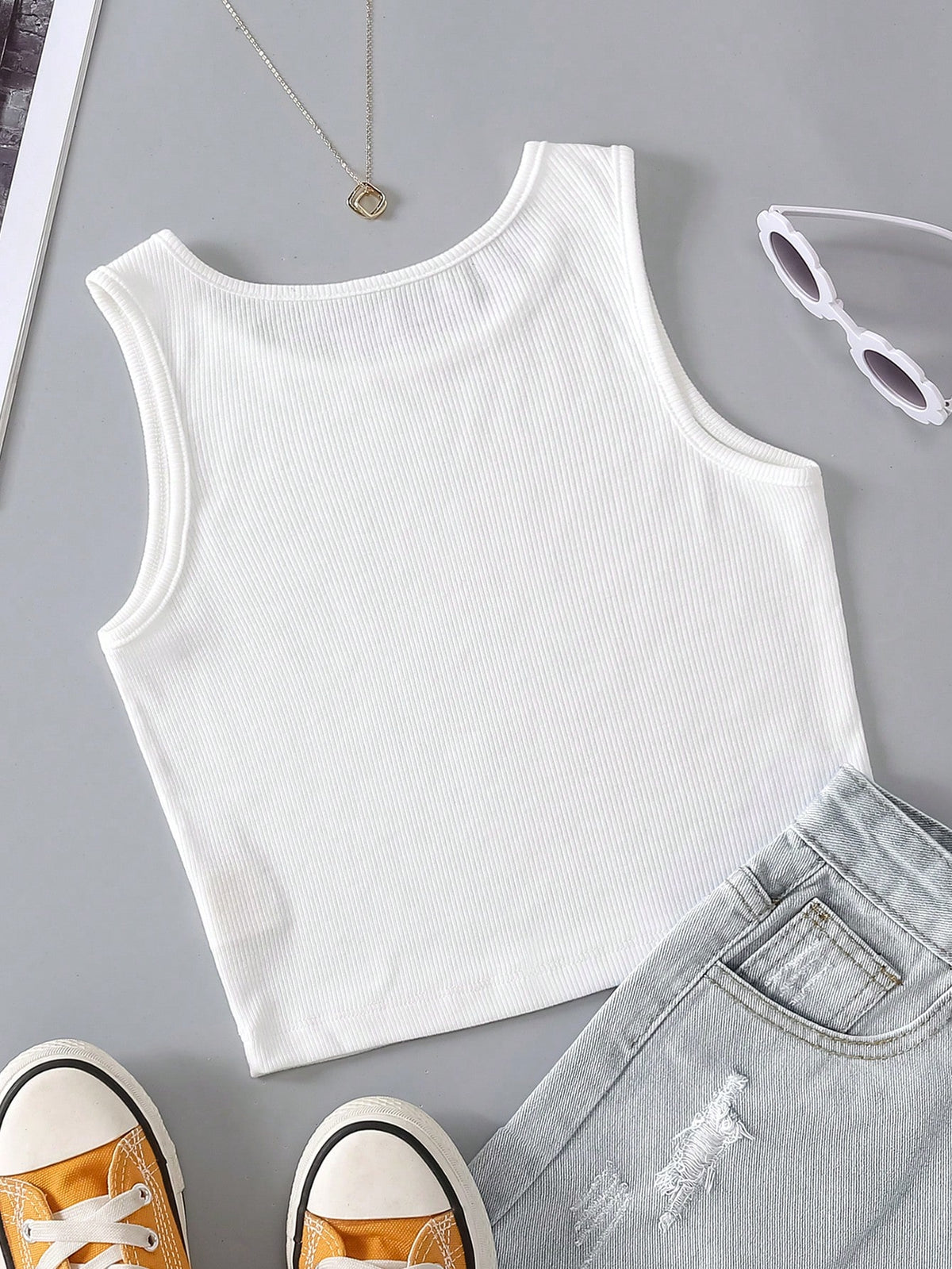 IslaSuriya Women Summer Casual Slogan Print Tank Top