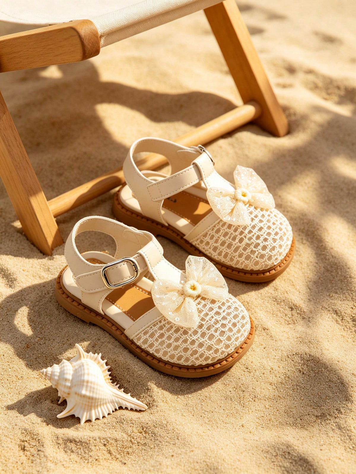 Kids Girls Beige Closed Toe Sandals, Lace Bow Flower Decor, Adjustable Buckle Strap, Non-Slip Sole, Sweet Casual Shoes For Beach Daily Wear