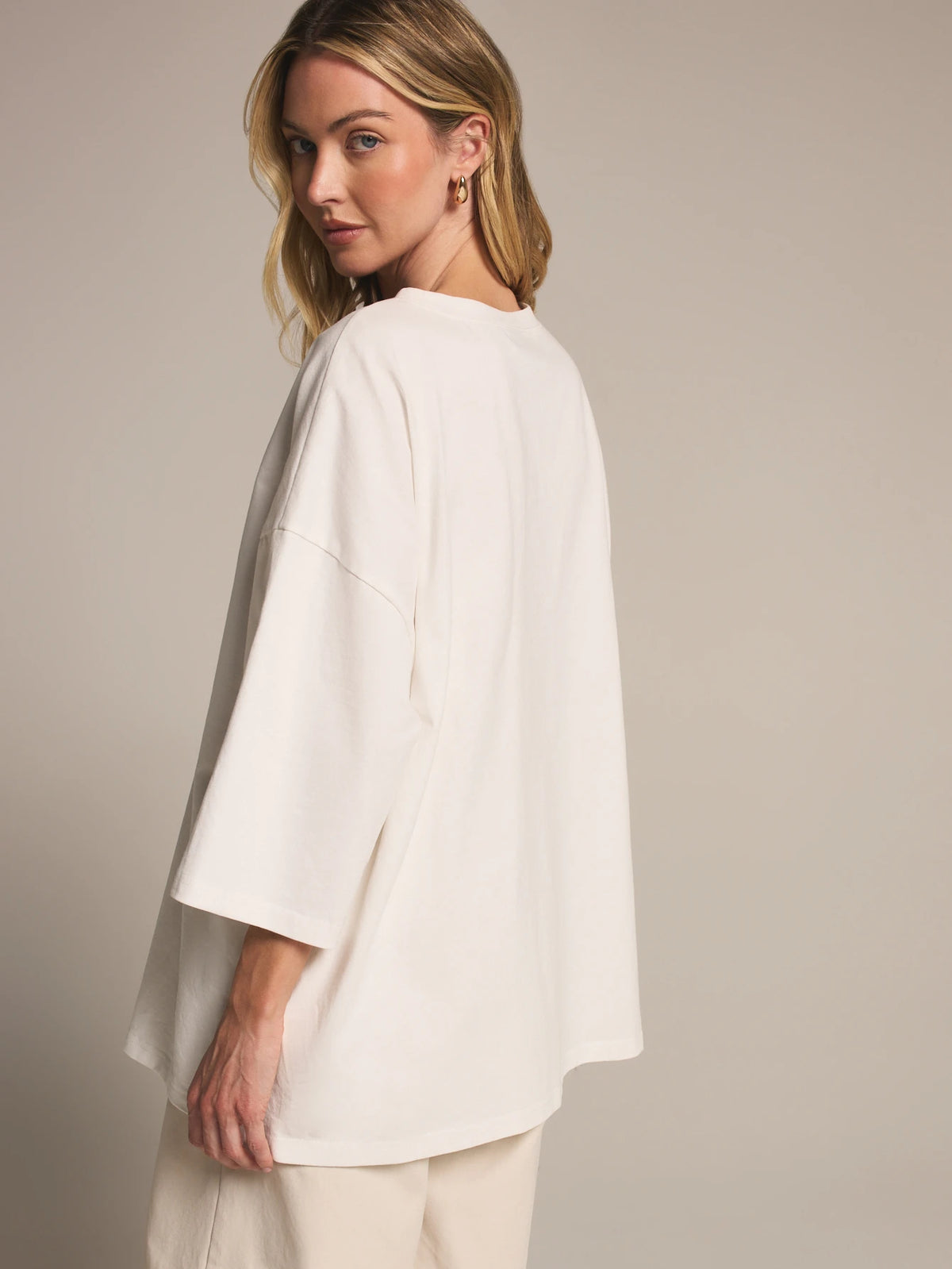 KSTM Oversized Drop Shoulder T-Shirt With Wide Sleeves And Round Neck For Effortless Casual Style