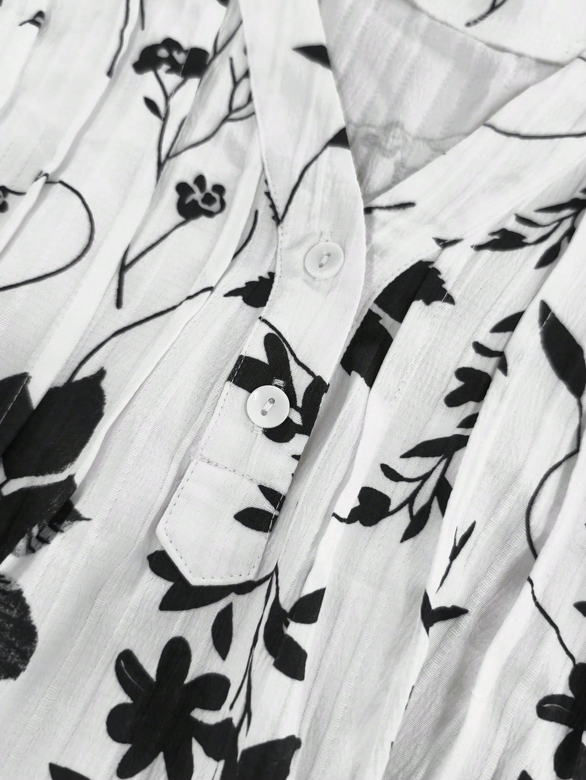 LUNE CURVE Plus Size Women Plant Print Cap Sleeve Shirt