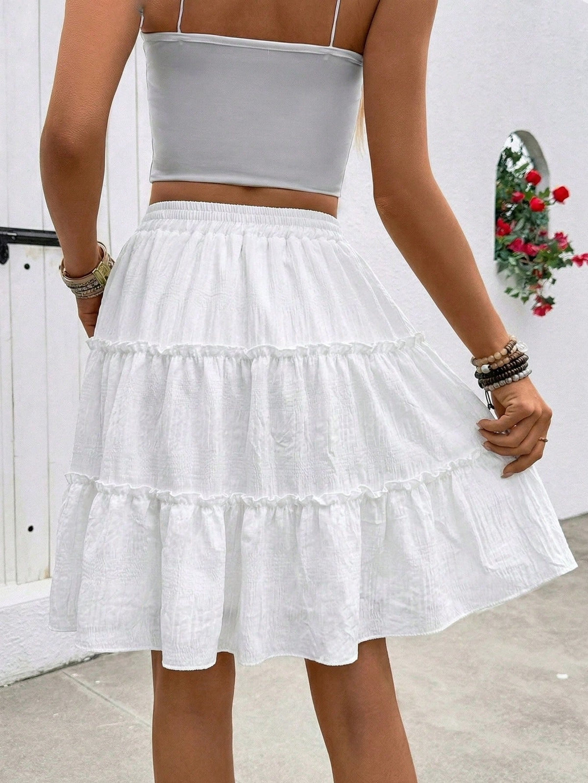 LUNE Spring Summer Casual Holiday Textured Fabric Ruffle Hem Women's A-Line Skirt, Fashionable Black Skirt Travel