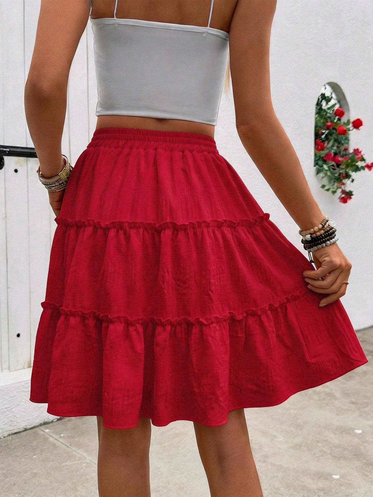 LUNE Spring Summer Casual Holiday Textured Fabric Ruffle Hem Women's A-Line Skirt, Fashionable Black Skirt Travel