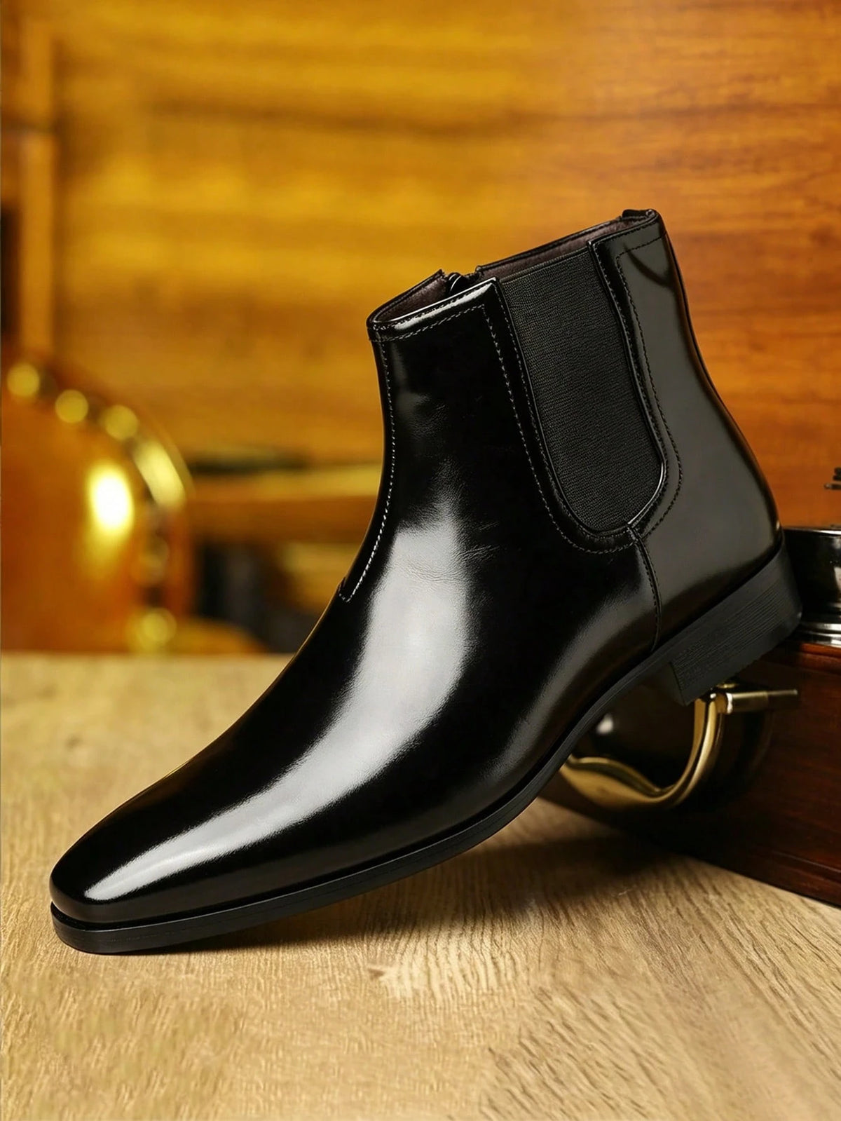 Men's British Korean Style Pointed Toe High-Top Anti-Slip Wear-Resistant Ankle Boots Fashion Versatile Height-Increasing Chelsea Boots (Runs Large)