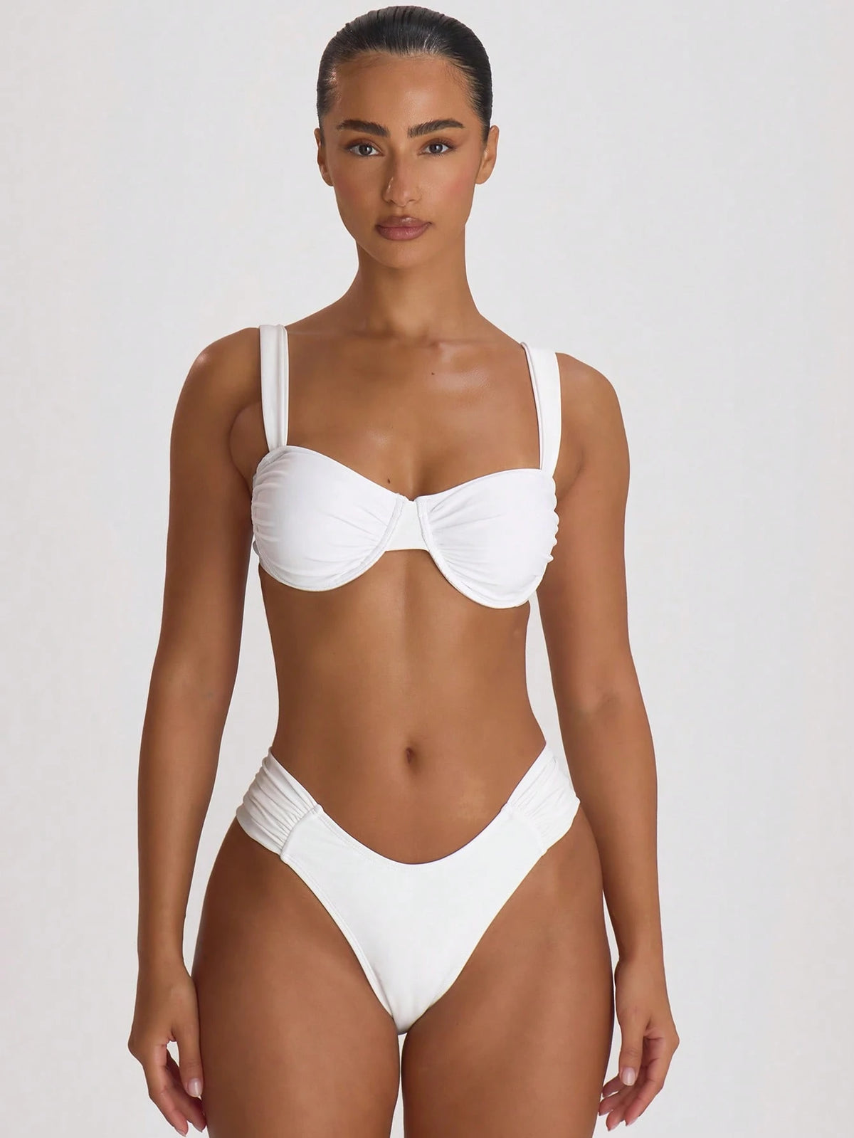 Musera Resort Ruched Side Cheeky Fit Bikini Bottoms Swim Vacation Holiday Summer Travel Beachwear Basics Solid Colour Swimwear Resort Core