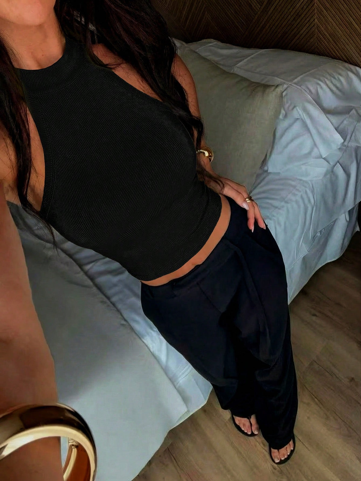 New Women's Halter Backless Fitted All-Match Versatile Cropped Top Casual Black Summer