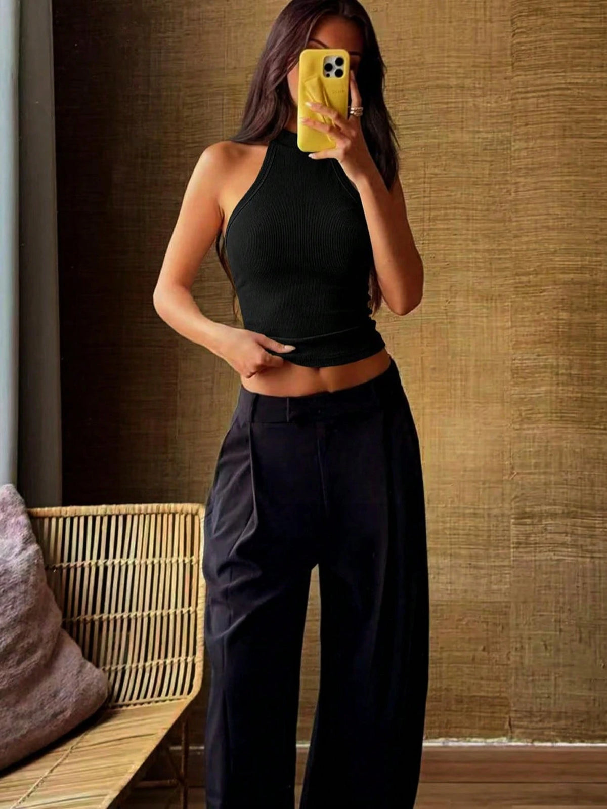 New Women's Halter Backless Fitted All-Match Versatile Cropped Top Casual Black Summer