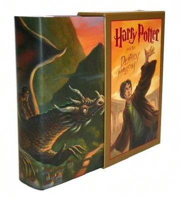Pre-Owned Harry Potter And The Deathly Hallows- Deluxe Edition: Volume 7 (Hardcover) By J K Rowling