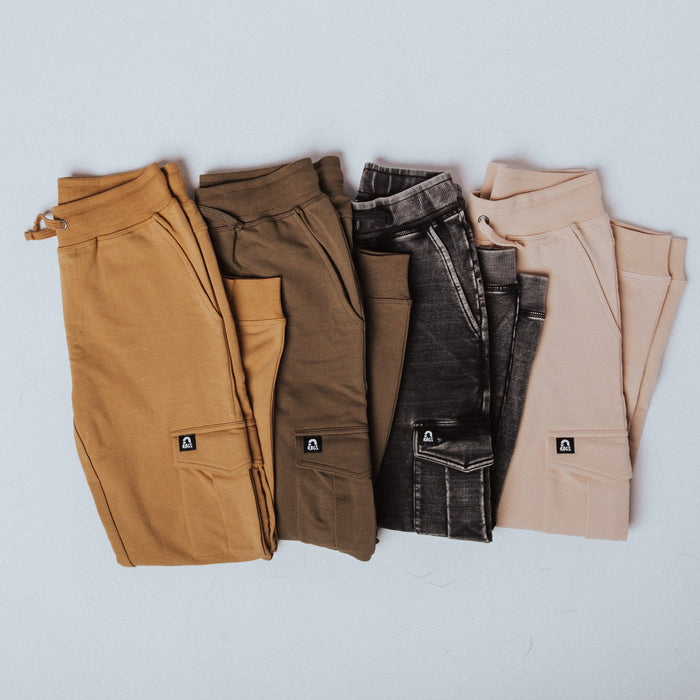 RAGS - Relaxed Fit Cargo Joggers - Washed Black Denim