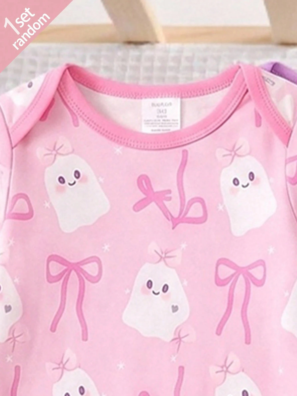 [Randomly Ships 1 Of 5]Spring/Autumn Newborn Halloween One-Piece Pajamas, Cute Ghost Bow Pumpkin Print Halloween Cartoon Ghost Pumpkin Baby Footed Romper