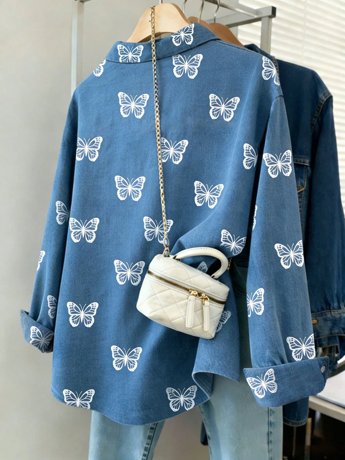 Resyla Women's Casual Loose Contrast Color Patchwork Long Sleeve Shirt