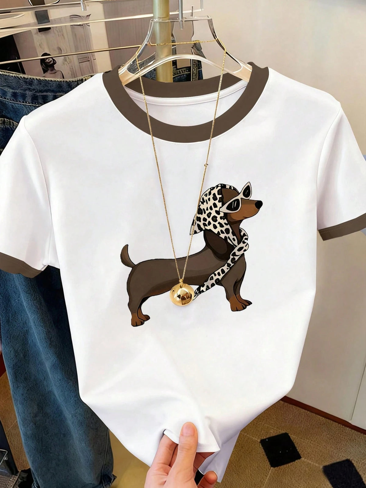 Resyla Women's White Summer Casual Cute City Break Short Sleeve T-Shirt,Colorblock Leopard Print Cute Dog Graphics,Relaxed Fit Versatile Daily Wear Outdoor