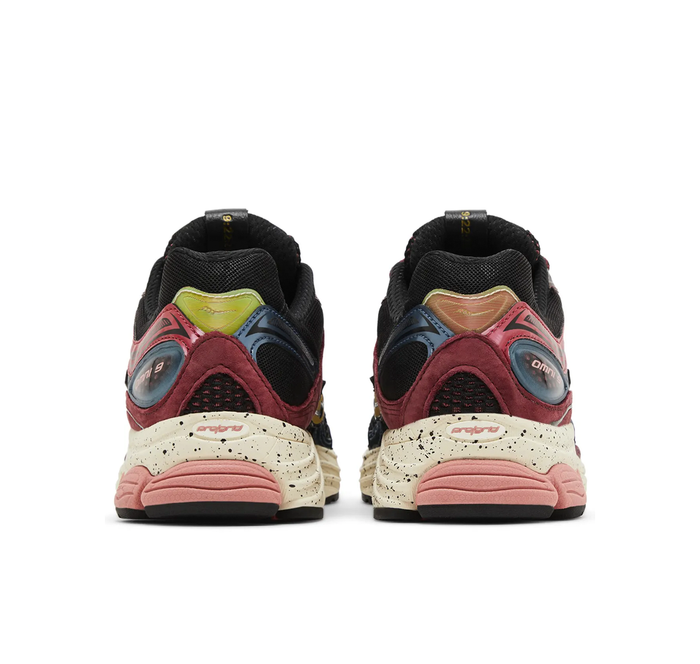 Saucony ProGrid Omni 9 "Autumnal Equinox"