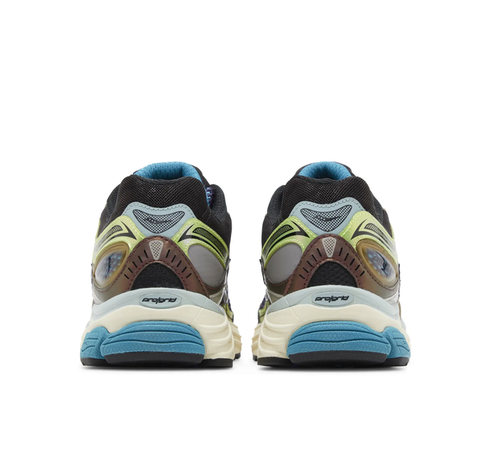 Saucony ProGrid Omni 9 "Crystal Cave"