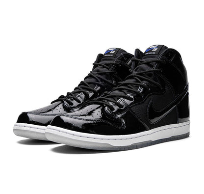 Nike SB Dunk High Space Jam
