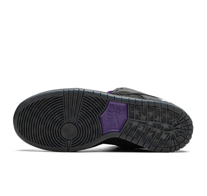 Nike SB Dunk Low Familia First Avenue
