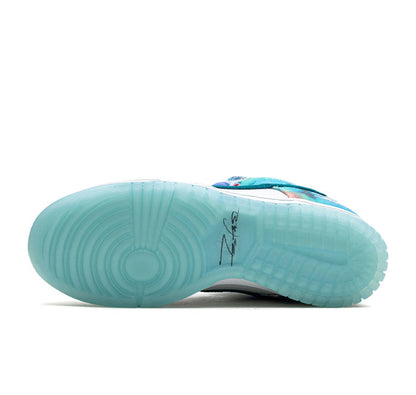 Nike SB Dunk Low Futura Laboratories Bleached Aqua