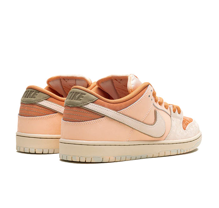 Nike SB Dunk Low Trocadéro Gardens