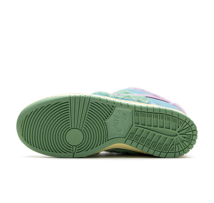 Nike SB Dunk Low "Verdy Visty"
