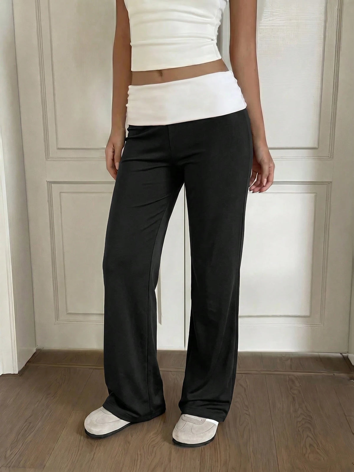 SCARLUX Summer & Autumn Y2K Women's Pure Black Flare Pants, Folded Low Waist Casual Long Pants, Suitable For Back To School Street Style